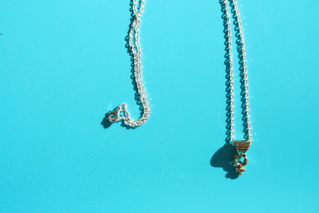 Collier Only
